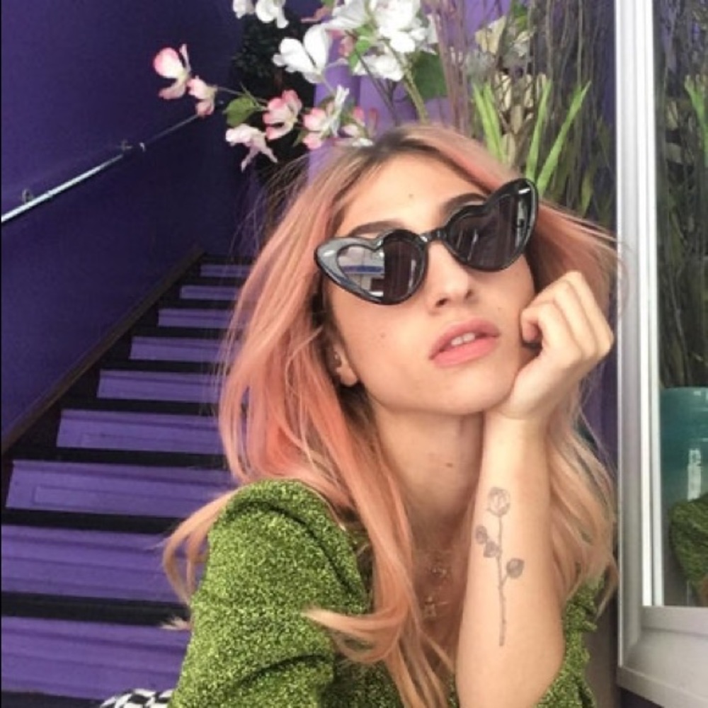 TAKESH Black Heart Sunglasses